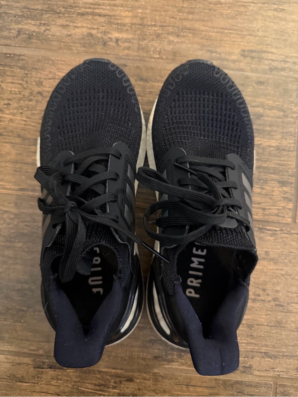 Adidas Black Ultraboost - Picture 3 of 4